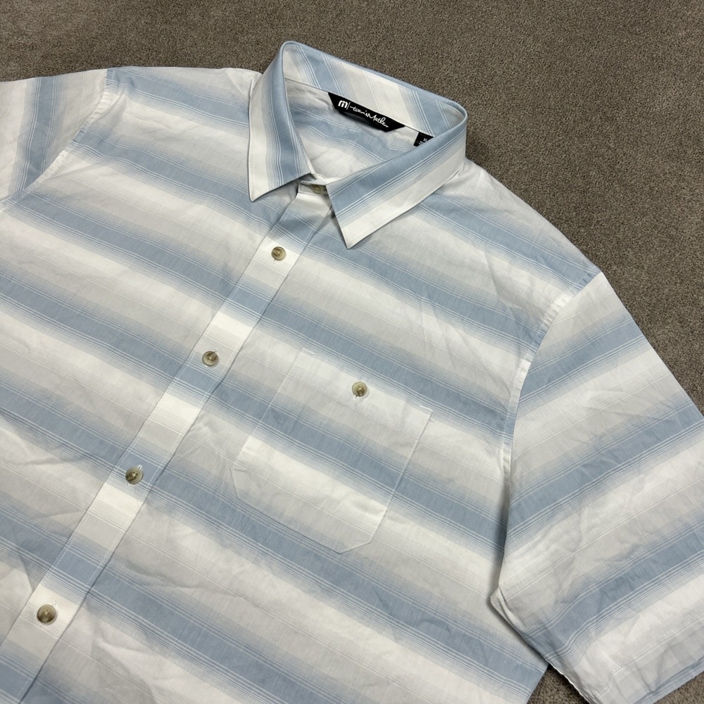 Travis Mathew Button Up Shirt Mens XL Blue White Striped Stretch Pocket Casual